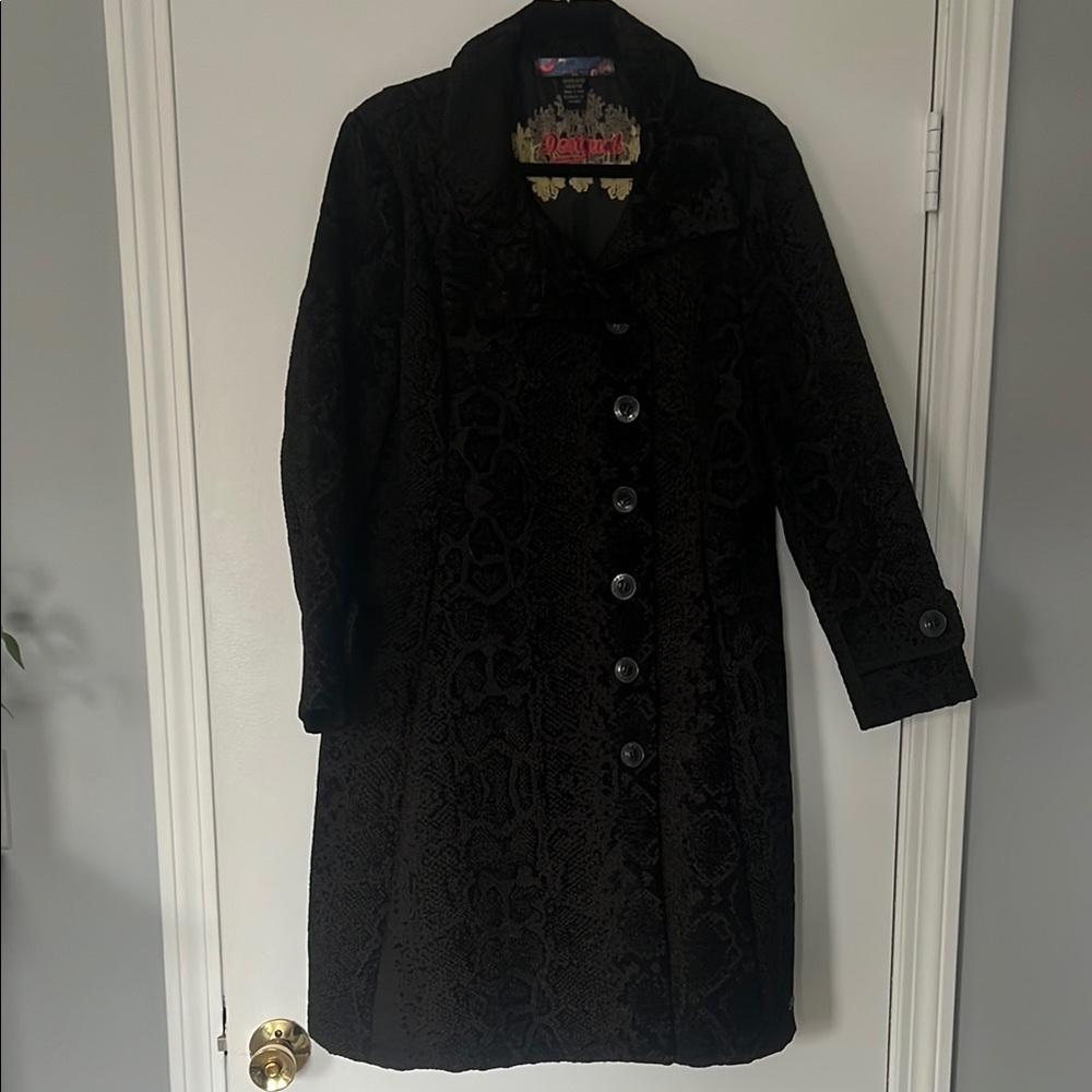 Desigual 36E2004 Ladies Snake pattern Jacket.